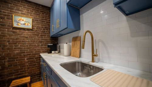 Apt in the heart of Main Street - Foto 2