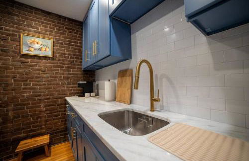 Apt in the heart of Main Street - Foto 2