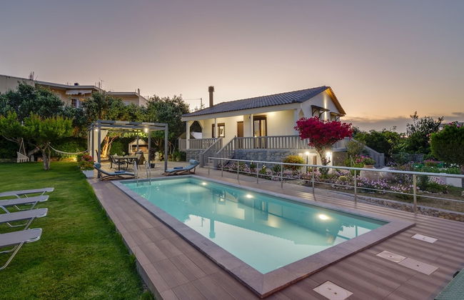 Santy Villa - Gerani - Foto 1