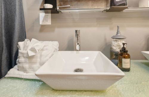 Heated Pool with Lanai- 10min from Beach- Lots of amenities - Foto 27