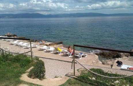 4 Roses Apartment - Photo 35