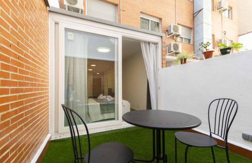 Regency IV - Ferga Suites - Photo 1