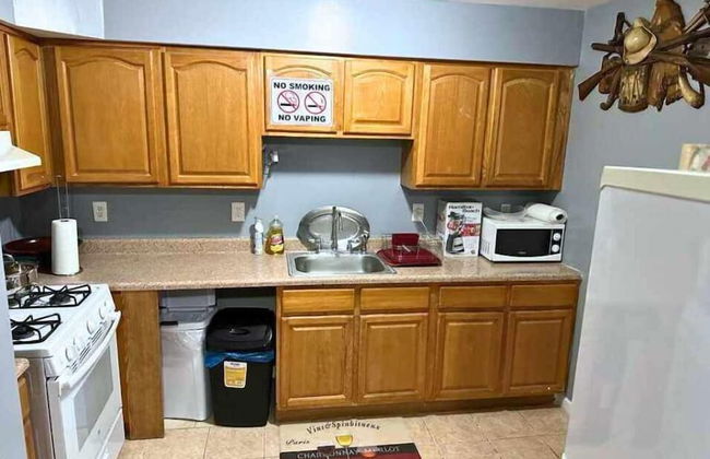 ROOM D 6 MINS EWR AIRPORT CLOSE TO NY - Foto 14