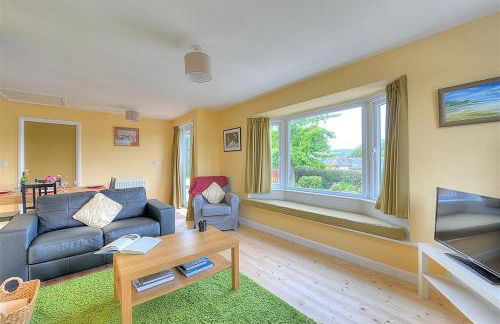 Charlesmead - Foto 3