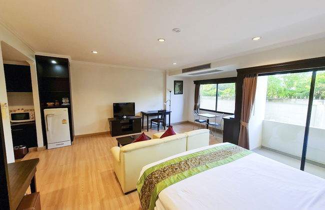 Grand Garden Hotel & Residence - Photo 4