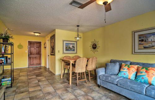 Updated Condo Near Beach: Ideal Walkable Location - Foto 11