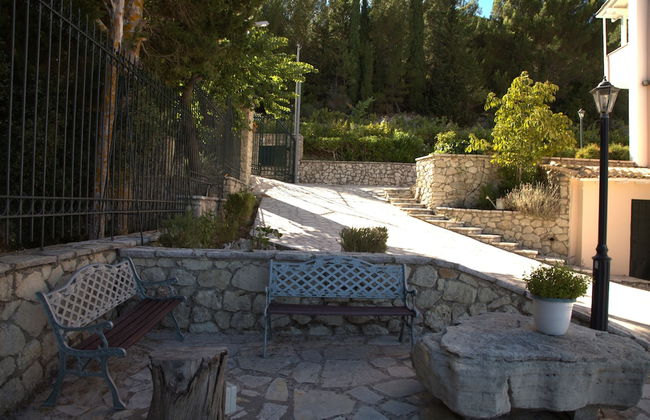 Estate Dafnopanagia Luxury Apartment - Photo 61