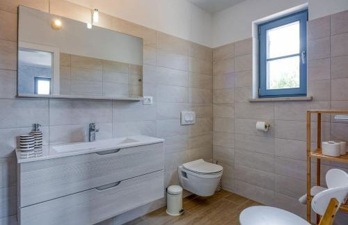 Villa Milo Mali Vareski with Pool - Happy Rentals - Foto 35