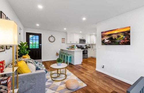 Hidden Renovated Garden Cottage Near Costco I99 - Foto 11