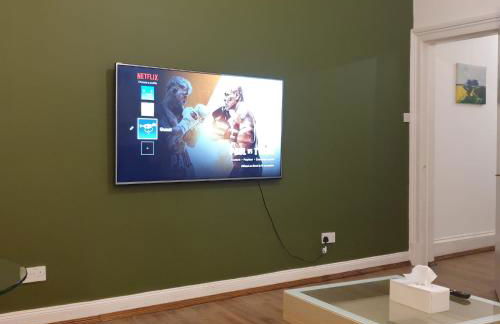 Newly Furnished Flat 4 Minutes Walk To Metro - Foto 4