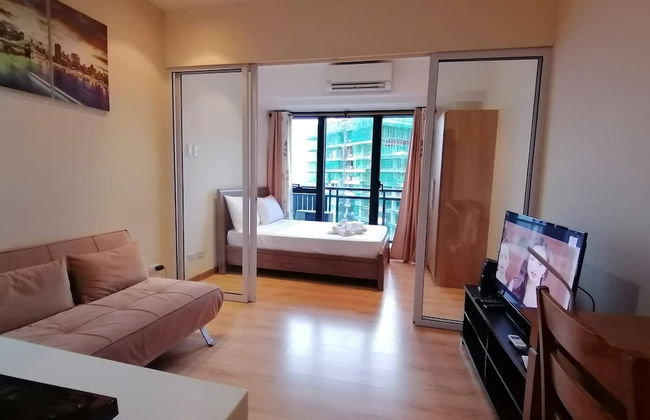 Happy Suites at Knightsbridge Res Makati - Photo 16