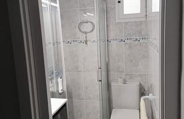 Piso en el barrio de Ariznavarra - Foto 4