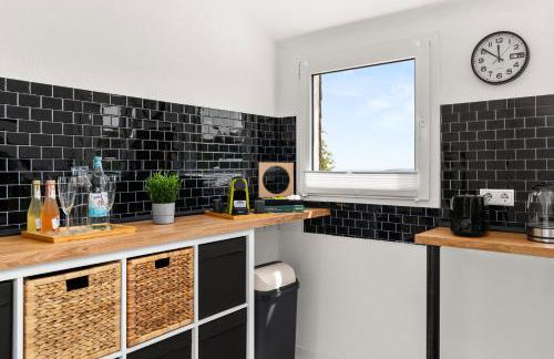 MOLA Apartments-Geräumiges Apartment in Wetter bis 6 Personen, XXL Couch, Parkplatz und WLAN - Foto 15