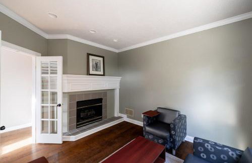 Luxurious Downtown Location - Entire house - Foto 26