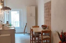 Sulla via Francigena - Foto 1