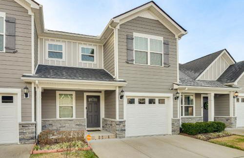 Quiet and Comfy Spring Hill Townhome with WFH Setup - Photo 31