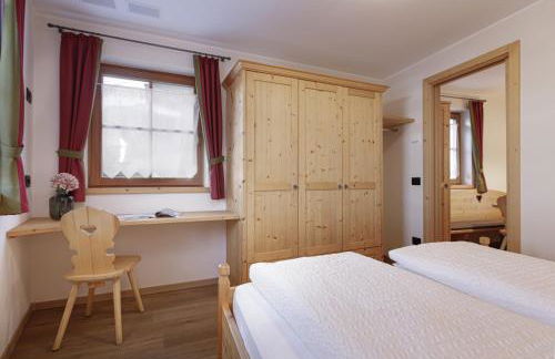 Chalet Tyrolian Apartments - by Familiaris - Pools 500 meters - Foto 29