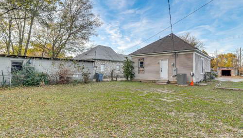 Stroll to Main St Eats! Pet-Friendly Joplin Escape - Foto 3