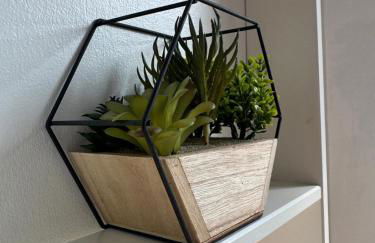 Stylish 3-Bedroom Home, Patio & High-Speed Wi-Fi - Foto 19