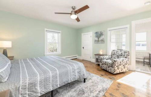 2-Unit House, big Lake Winnisquam views - Sleeps 13 - Foto 29