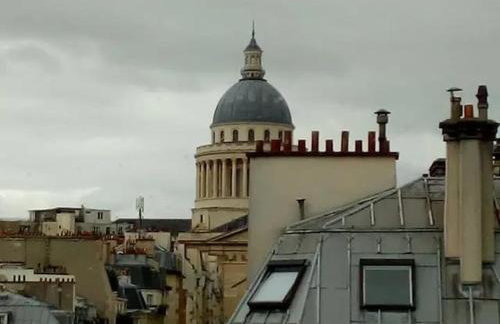 Place Maubert Coeur de Paris Beau Nid contemporain vue Paris calme clair dernier etage clim ascenseur - Photo 18