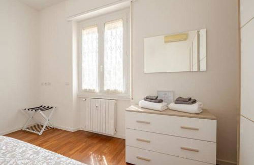 Like at Home - Close to Metro, Stadio San Siro, Duomo with private parking place - Foto 20