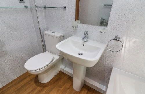 The Coach House - Photo 18