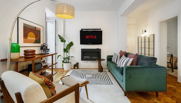 WHome Premium Alfama 2-BR Great for Remote Workers & Digital Nomads - Photo 2, Primary image