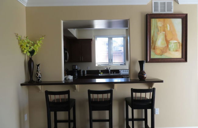 2 Bed 2 Bath in Studio City - Foto 54