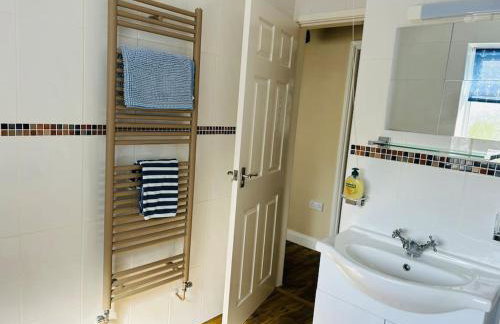 Snowdonia coastal getaway ideal for groups up to 6 - Foto 16