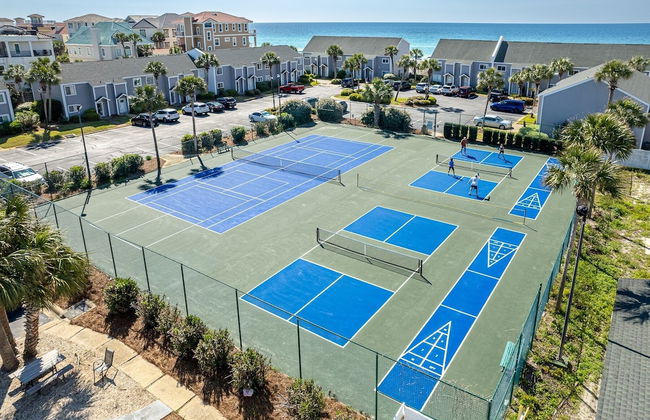 Southbay 55 is 2 Bedroom on the lake with short walk to beach by RedAwning - Foto 28