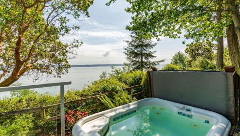 Whidbey Island Waterfront Home with Hot Tub Sunset Views Saratoga Vista by AvantStay - Foto 5, Other