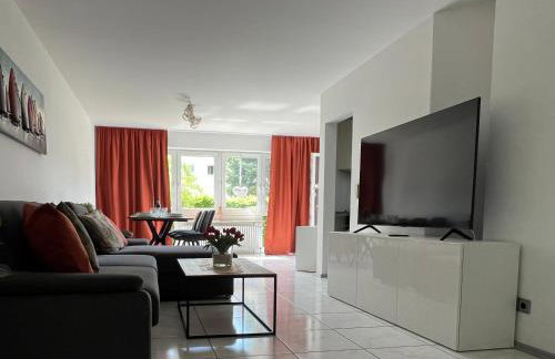 Design-Terrasse-7 Personen-Netflix-Garage-Seenah - Foto 32