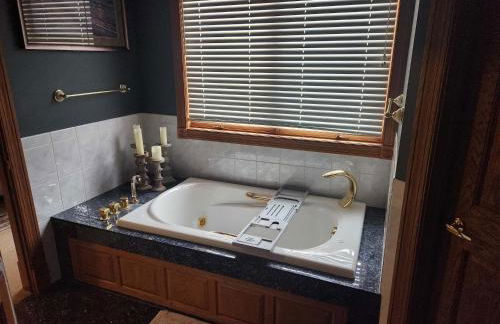 Luxury Family 5BR Lakefront private boat launch - Foto 4