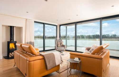 Lakeside property with spa access on a nature reserve Driftwood BV09 - Photo 3