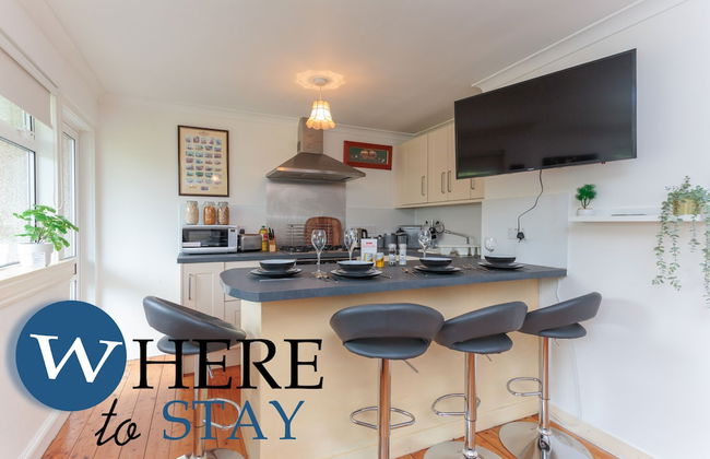 Lovely Apartment by the Hillwood Park-free Parking - Foto 23