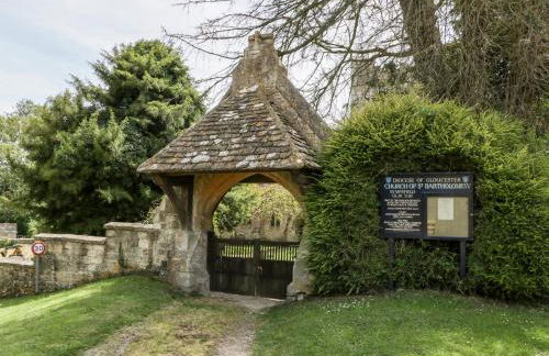 Nympy Cottage - Photo 36