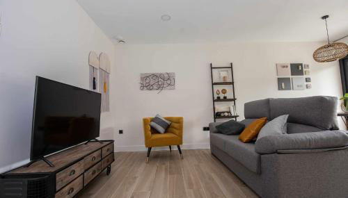 ADOSADO-DUPLEX ADAPTADO zona de playa y montaña - Foto 3