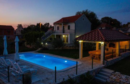 Villa Magic with heated pool - Foto 38