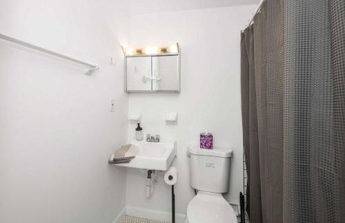 Northside Suites 1 - Best Retreat for Couples - Foto 29