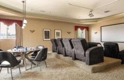 Sangiovese By AvantStay Spectacular Estate w Pool Hot Tub Putting Green - Foto 22