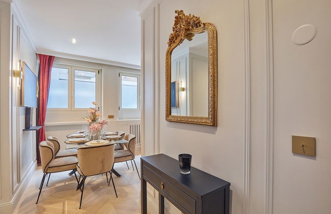 Eiffel Tower Apartment Invalides - Photo 13