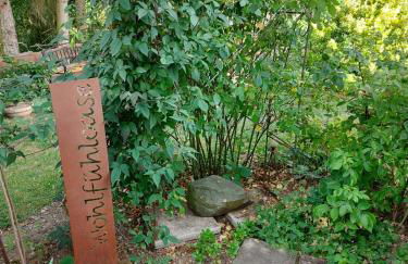 Schöne Maid - Foto 2