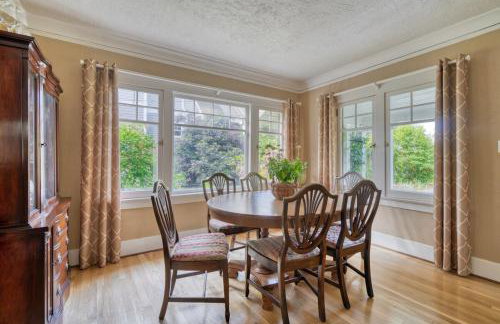 Charming Home, Wonderful Neighborhood! - Foto 27