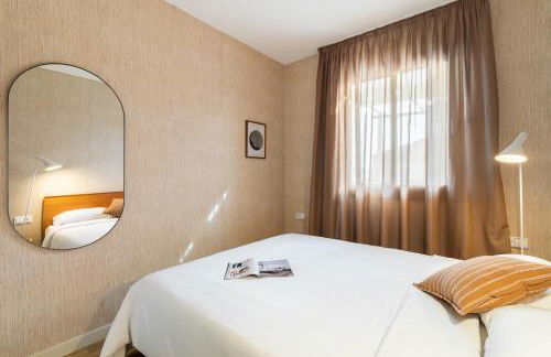 Sagrada Familia Apartment by Olala Homes - Photo 10