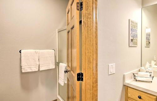 3 Mi to Golf Course Show Low Escape with Fire Pit - Foto 24