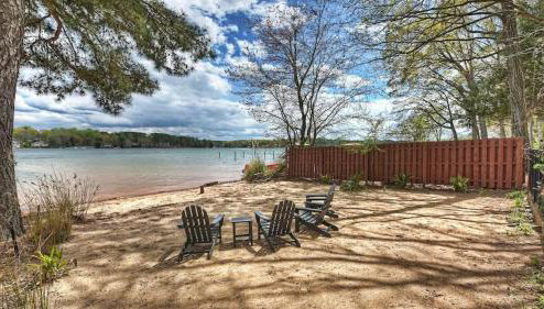 Laid Back Lake Life by Avantstay Waterfront View - Foto 1, Other