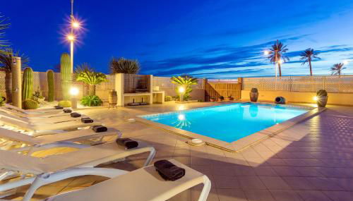 Villa near ibiza Town Sleeps 14 - Foto 3, Other