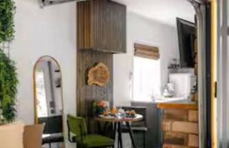 The Hillside Retreat - Cozy container home with Hot tub and Fire pit - Photo 20