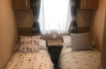 Cosy holiday caravan minutes from the beach - Foto 14